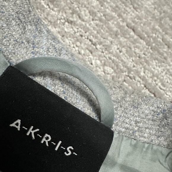 Akris Blazer Womens 6 Gray Plaid Wool Cashmere Four Button Jacket Workwear - Picture 11 of 16